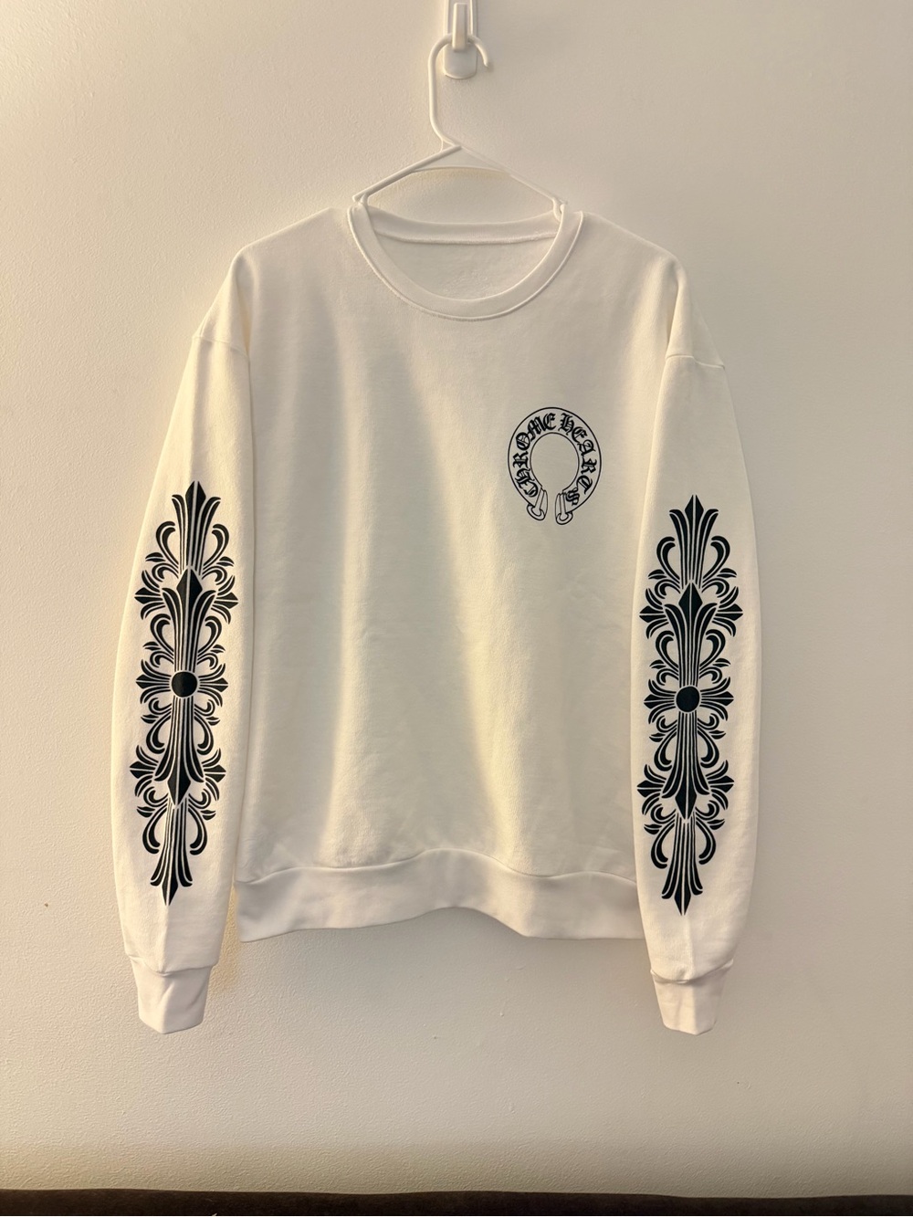 Chrome Hearts White Horseshoe Logo Crewneck